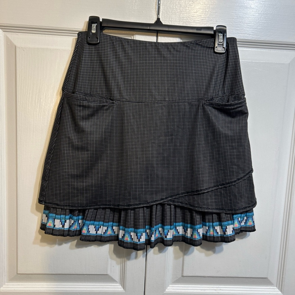 Lucky in Love Skort Size S Small Tiered Skirt Black Striped Pickle Ball Tennis